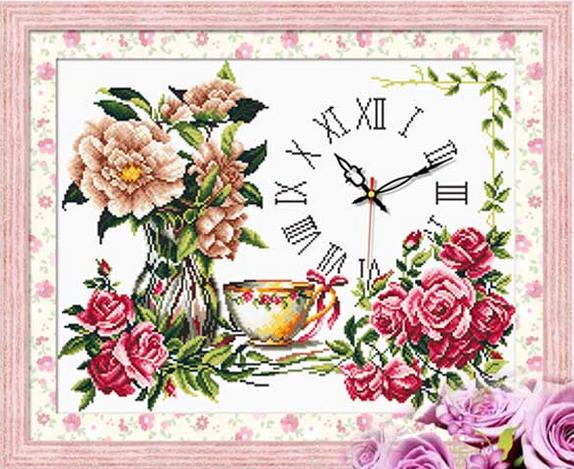 Tranh Thêu Chữ Thập Đồng Hồ Bình Hoa Cát Tường